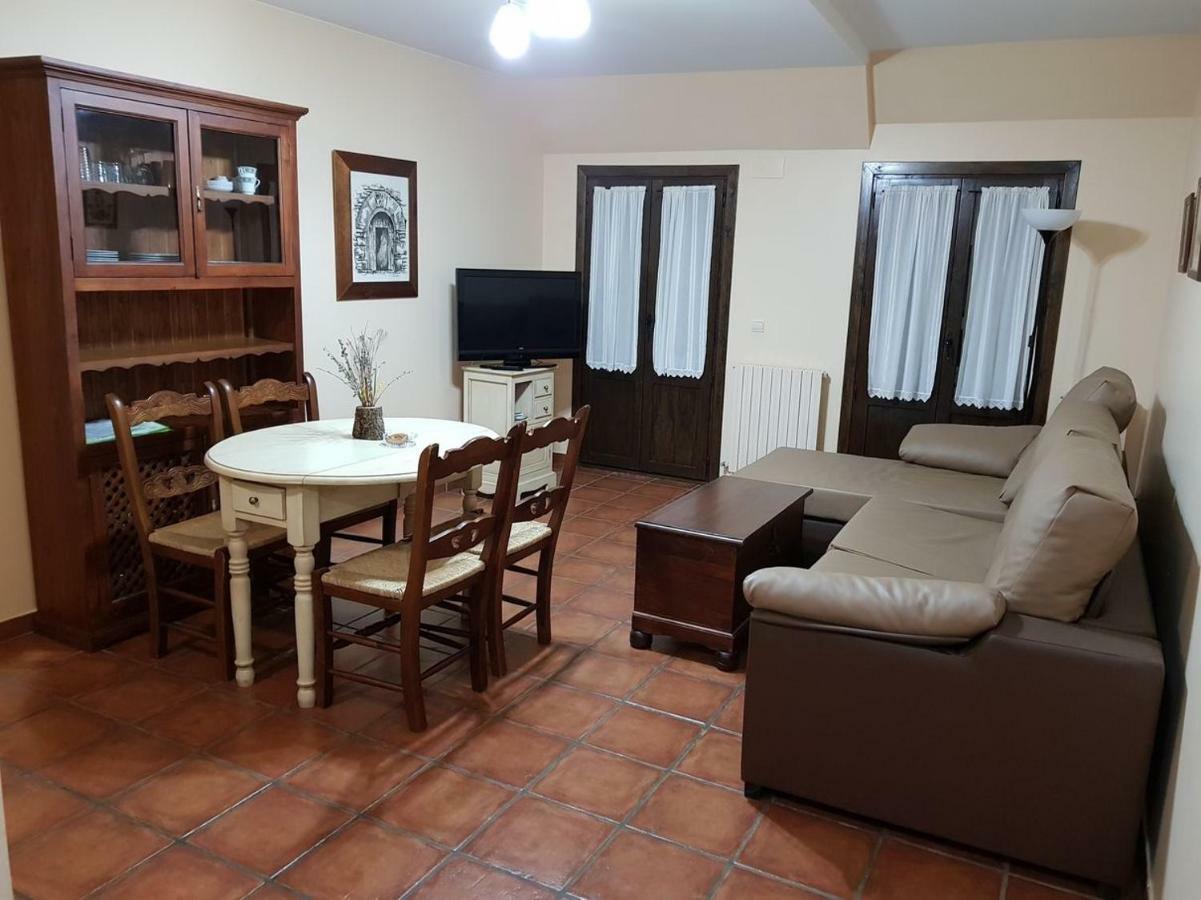 Apartamentos Casa Alcaire Gavín Exteriér fotografie